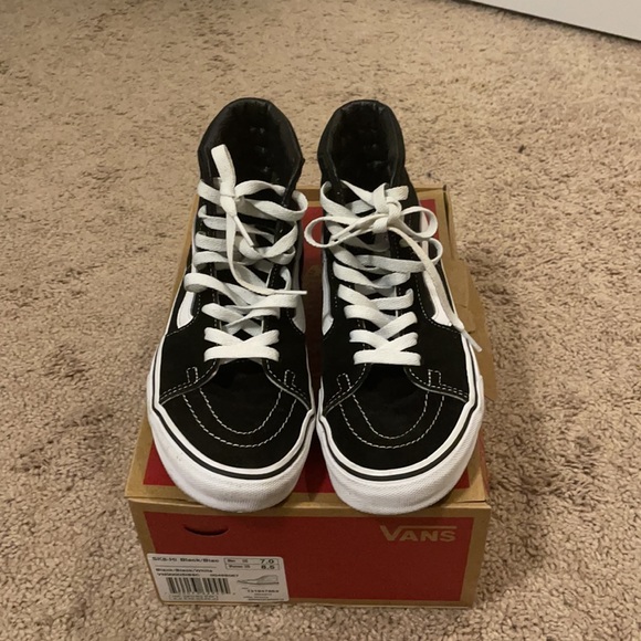 Vans SK8-high tops in black SZ women 8.5/men 7